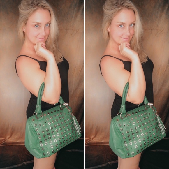 Moshion Green and Silver Bag - Picture 6 of 13